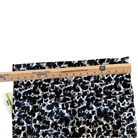 Nicole Miller Animal Print High Waisted Leggings Plus Size - Picture 10 of 12